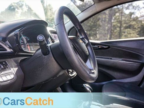 Used 2019 Chevrolet Spark LT image 19