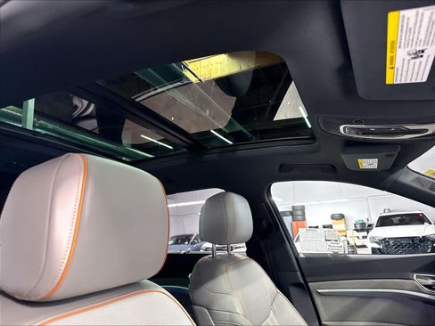 Certified 2024 Audi Q8 e-tron Premium Plus AWD/4WD image 23