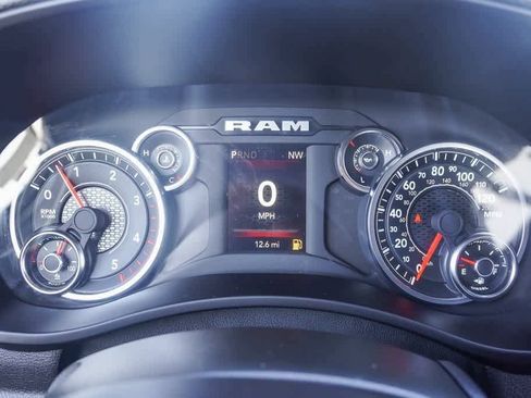 New 2024 RAM 2500 Tradesman AWD/4WD image 21
