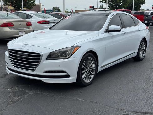Used 2015 Hyundai Genesis 3.8 w/ Option Group 04 RWD image 9