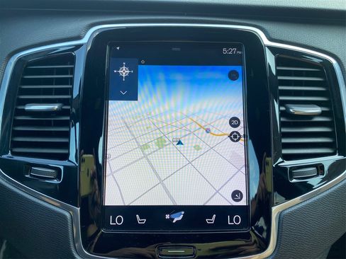 Used 2018 Volvo XC90 T6 Momentum w/ Convenience Package image 36