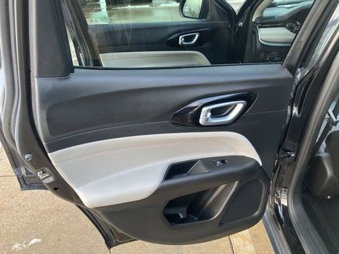 Certified 2022 Jeep Compass Limited image 20