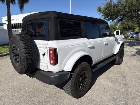 Used 2024 Ford Bronco Wildtrak AWD/4WD image 4