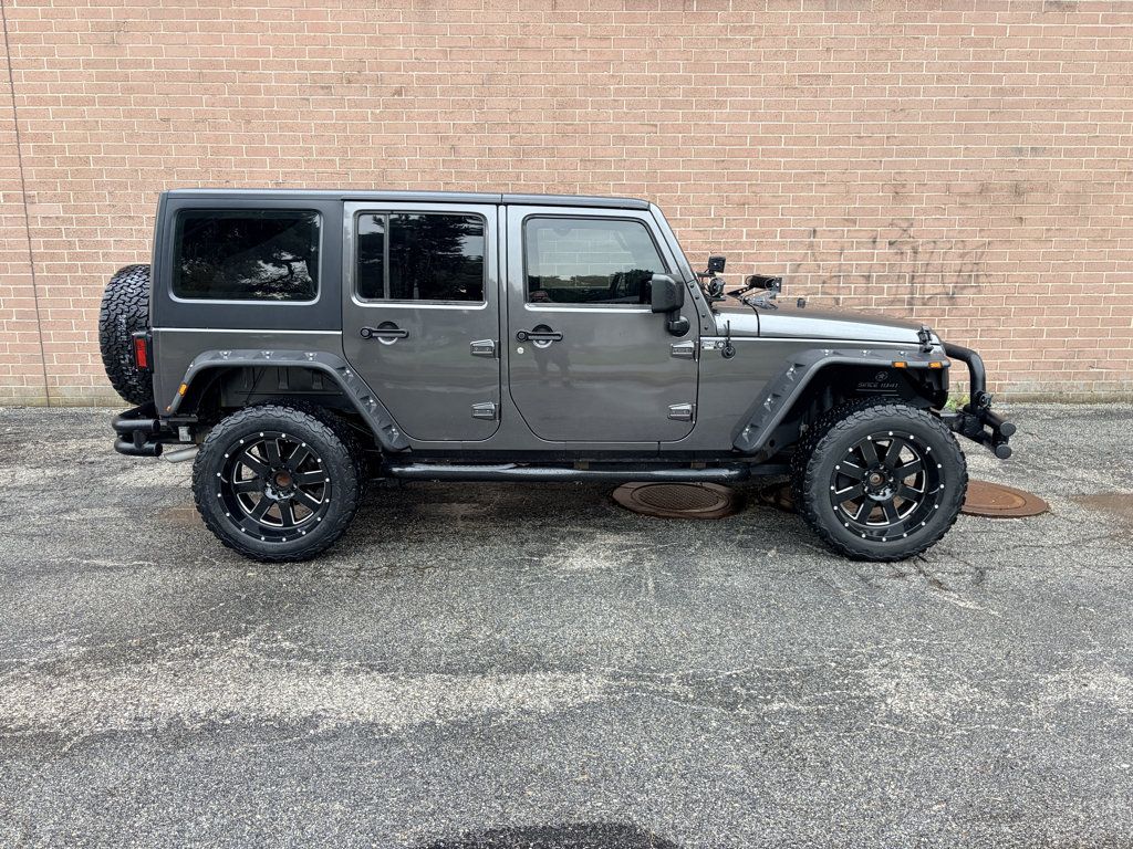 Used 2017 Jeep Wrangler Unlimited Sport w/ Connectivity Group AWD/4WD image 6