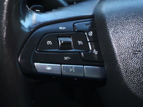 Used 2022 Cadillac XT4 Premium Luxury w/ Technology Package image 27