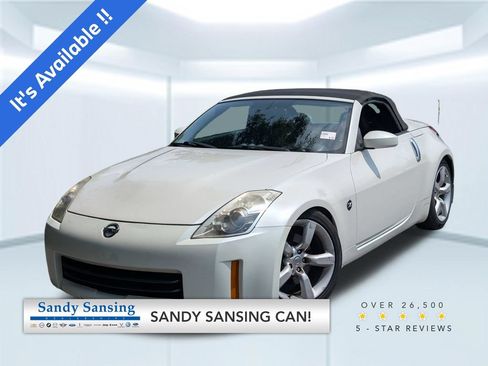 Used 2007 Nissan 350Z Touring RWD image 1