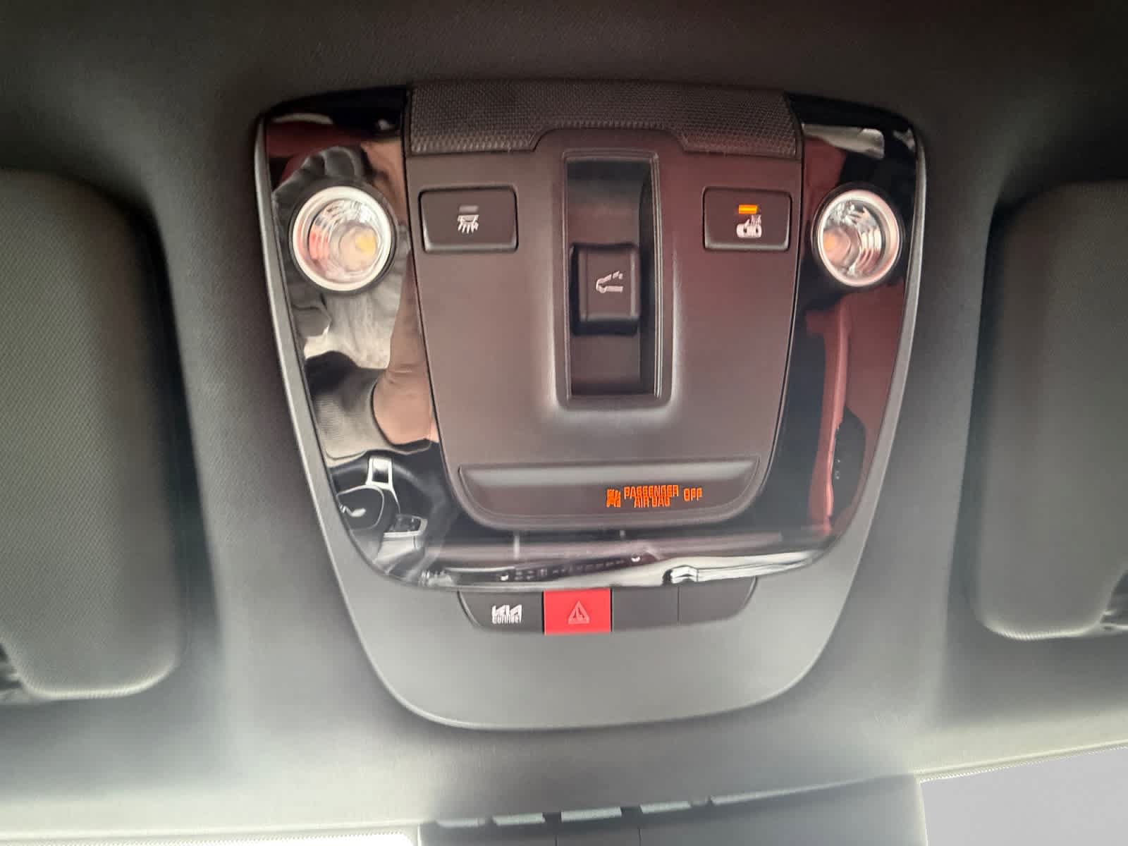 Certified 2025 Kia Sportage SX AWD/4WD image 19