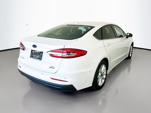 Used 2020 Ford Fusion SE FWD image 7