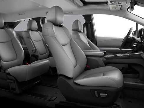 New 2026 Toyota Sienna XLE image 20