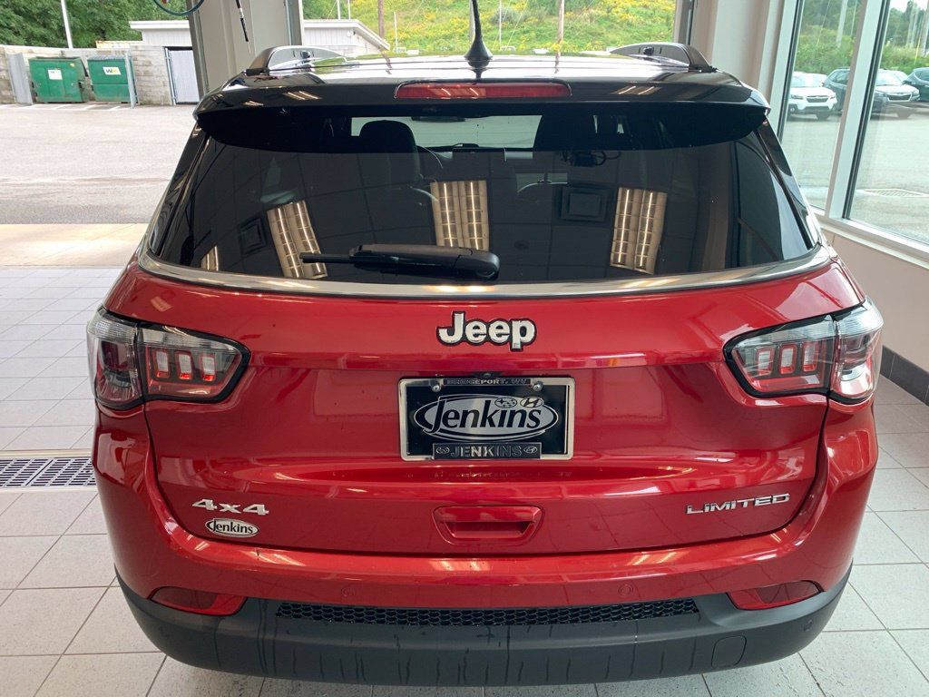 Used 2025 Jeep Compass Limited AWD/4WD image 13