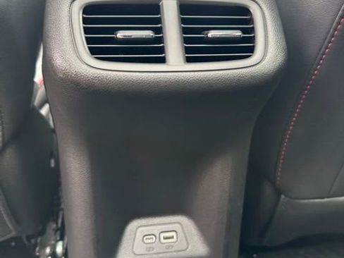 Used 2023 Buick Envision Essence w/ Sport Touring Package AWD/4WD image 16