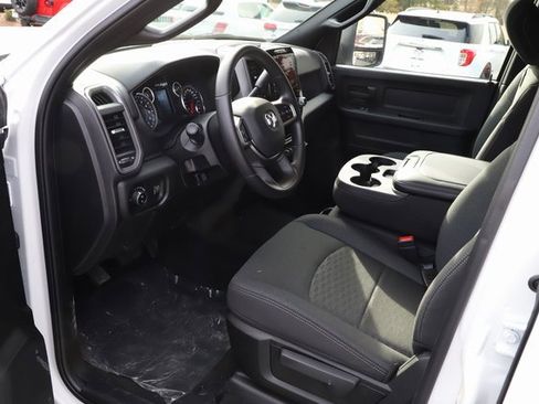 New 2026 RAM 3500 Tradesman image 10