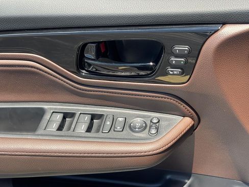 Certified 2026 Honda Odyssey Elite image 28