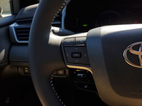 New 2026 Toyota Camry SE FWD image 20