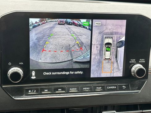 Used 2023 Mitsubishi Outlander SEL image 24