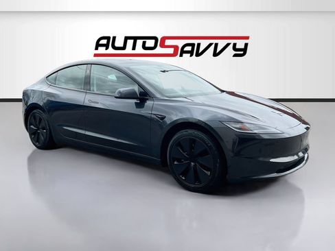 Used 2025 Tesla Model 3 Long Range AWD/4WD image 1