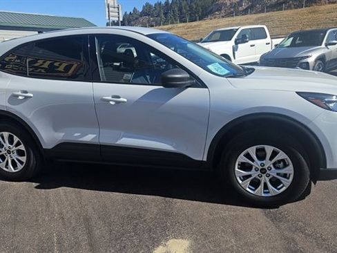 Used 2025 Ford Escape Active w/ Tech Pack #1 AWD/4WD image 5
