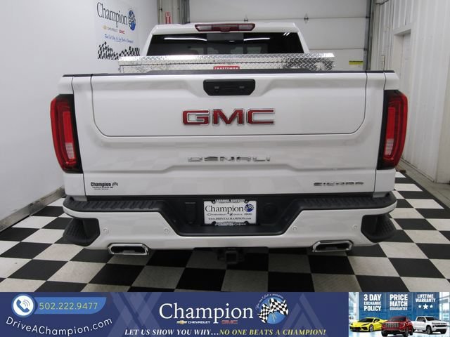 Used 2025 GMC Sierra 1500 Denali w/ Denali Reserve Package AWD/4WD image 18