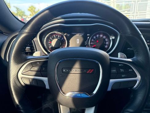 Used 2016 Dodge Challenger R/T Scat Pack RWD image 6