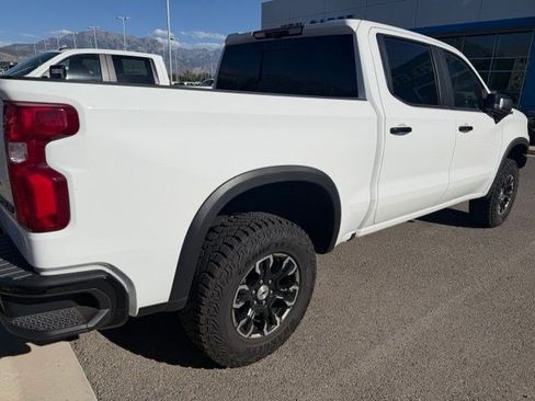 Used 2026 Chevrolet Silverado 1500 ZR2 w/ LPO, Dark Essentials Package AWD/4WD image 10
