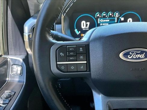 Used 2021 Ford F150 Lariat AWD/4WD image 12