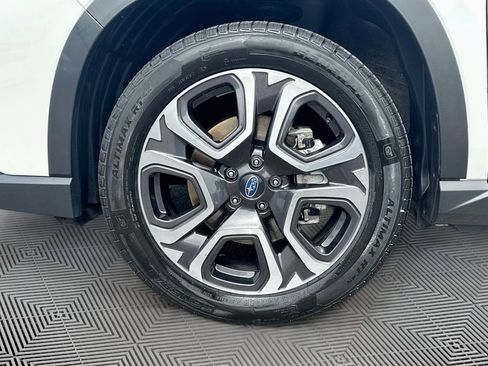 Used 2024 Subaru Ascent Limited w/ Technology Package AWD/4WD image 31