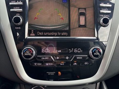 Certified 2019 Nissan Murano Platinum w/ Cargo Package AWD/4WD image 10
