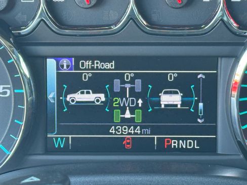 Used 2018 GMC Sierra 1500 SLT AWD/4WD image 26