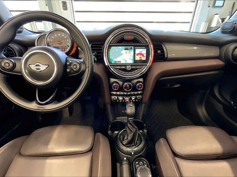 Used 2017 MINI Cooper Convertible image 15