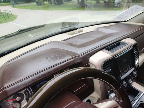 Used 2017 RAM 1500 Laramie Longhorn AWD/4WD image 27