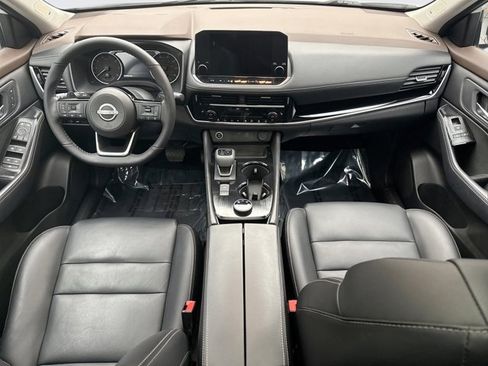 Used 2023 Nissan Rogue SL w/ SL Premium Package AWD/4WD image 14