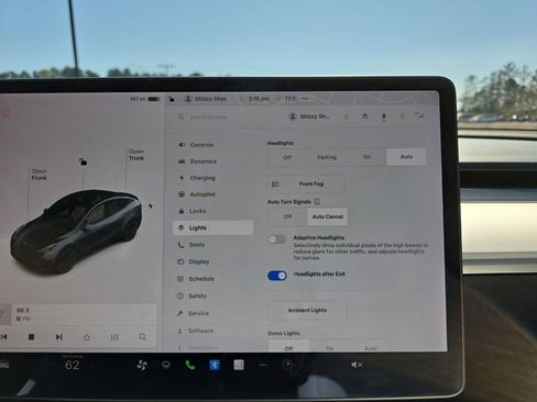 Used 2021 Tesla Model Y Performance image 30