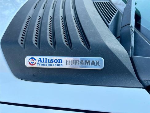 Used 2008 Chevrolet Silverado 2500 LT w/ 2LT Convenience Package image 10