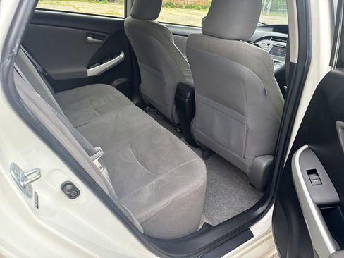 Used 2012 Toyota Prius Prime Plug-In Hybrid image 30