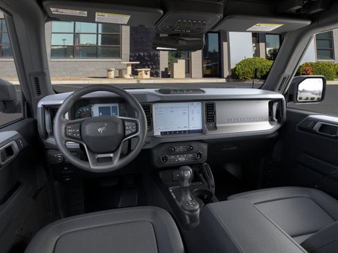 New 2025 Ford Bronco Big Bend w/ Black Diamond Package image 9