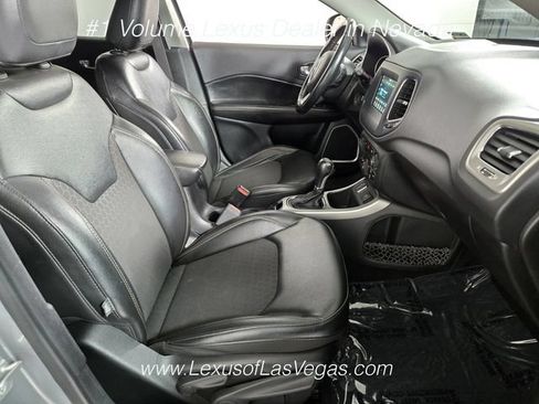 Used 2020 Jeep Compass Latitude FWD image 21