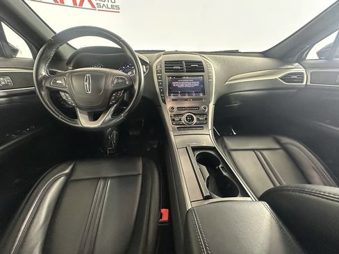 Used 2019 Lincoln MKZ Premiere image 26