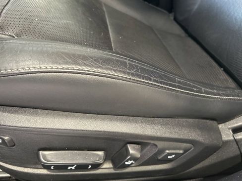 Used 2015 Lexus ES 350 w/ Ultra Luxury Package image 6