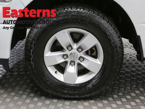 Used 2024 RAM 1500 Classic SLT image 31