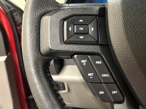 Used 2015 Ford F150 XLT w/ Equipment Group 302A Luxury AWD/4WD image 20