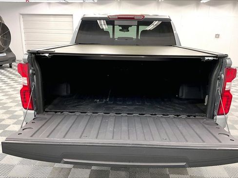 Used 2023 Chevrolet Silverado 1500 LT Trail Boss w/ LT Trail Boss Premium Package AWD/4WD image 32