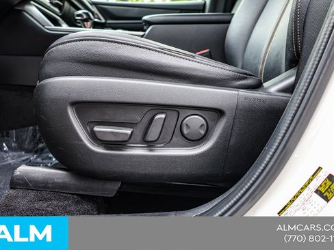 Used 2025 MAZDA CX-90 3.3 Turbo w/ Select Package AWD/4WD image 19