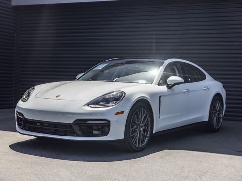Certified 2023 Porsche Panamera Platinum Edition RWD image 1