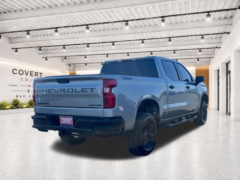 Used 2026 Chevrolet Silverado 1500 Custom Trail Boss w/ Dark Appearance Package AWD/4WD image 10