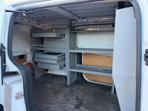 Used 2018 Ford Transit Connect XL image 14