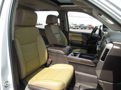 Used 2018 GMC Sierra 1500 Denali w/ Denali Ultimate Package image 24