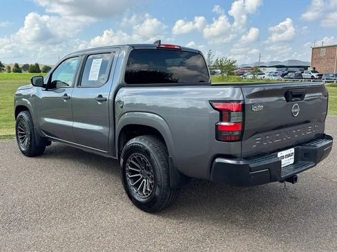 Used 2022 Nissan Frontier S w/ Technology Package AWD/4WD image 4