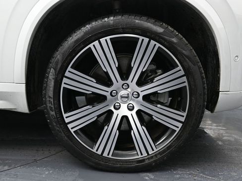 Used 2023 Volvo XC90 T8 Plus w/ Protection Package Premier image 15