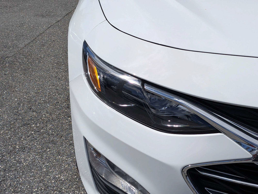 Certified 2025 Chevrolet Malibu LT FWD image 35