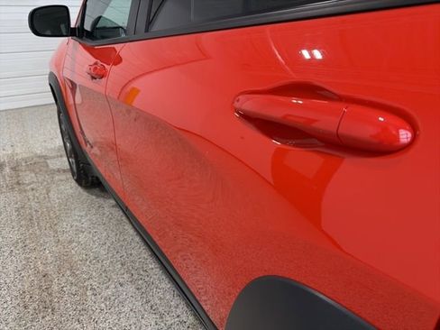 Used 2021 Jeep Cherokee Trailhawk w/ Sun, Sound & Nav Group image 14